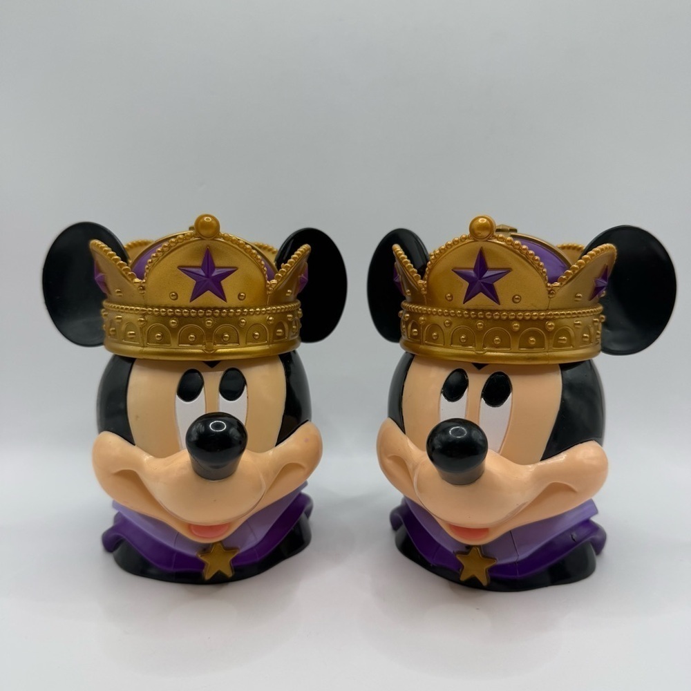 Set of 2 Disney On Ice Mickey Mouse Flip Top King Crown Souvenir Mug Cup Plastic